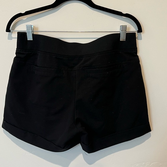 Athleta Women's Black Drawstring Shorts 4in Inseam Size 6 Athleisure Casual - Picture 3 of 3